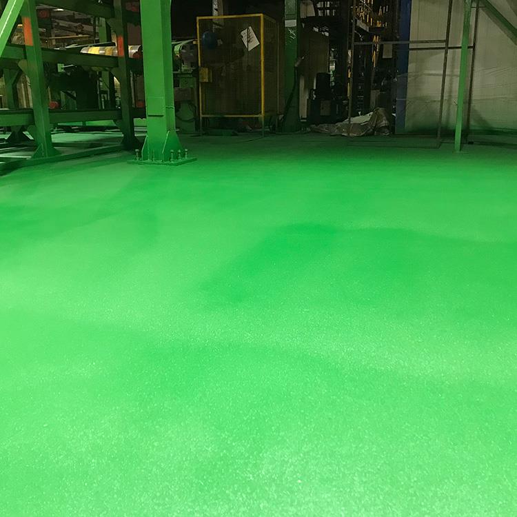 聚脲喷涂施工人员必须经过严格培训后才能上岗